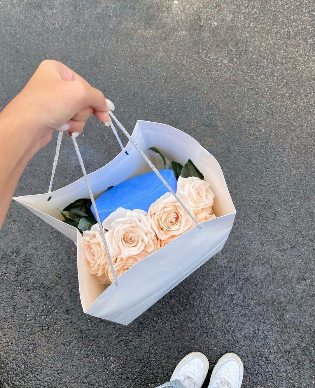 Flowery box-rose cream