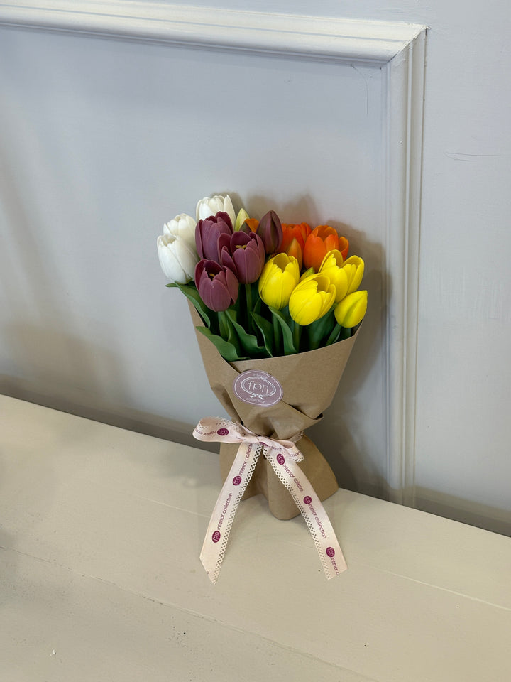 FASCIO-COMPOSTO-DA 4 MAZZETTI DI TULIPANI-REAL TOUCH-ARANCIO-VIOLA-GIALLO-BIANCO-H40cm