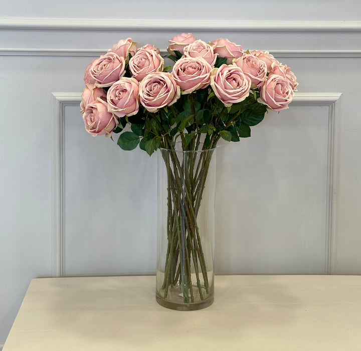 Vaso-in vetro composto da 23 rose inglesi-H65cm