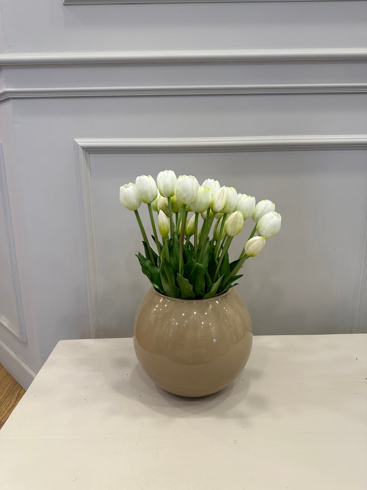Sfera-in vetro tortora-composta da tulipani bianchi. 50cm x 50