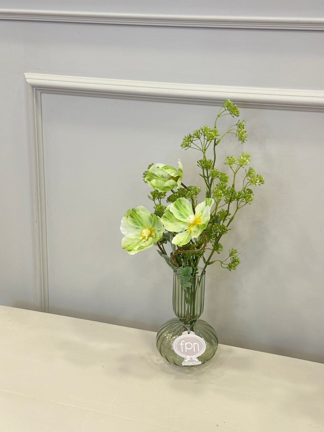 Vaso in vetro soffiato-verde-con composizione come in foto-H40cm