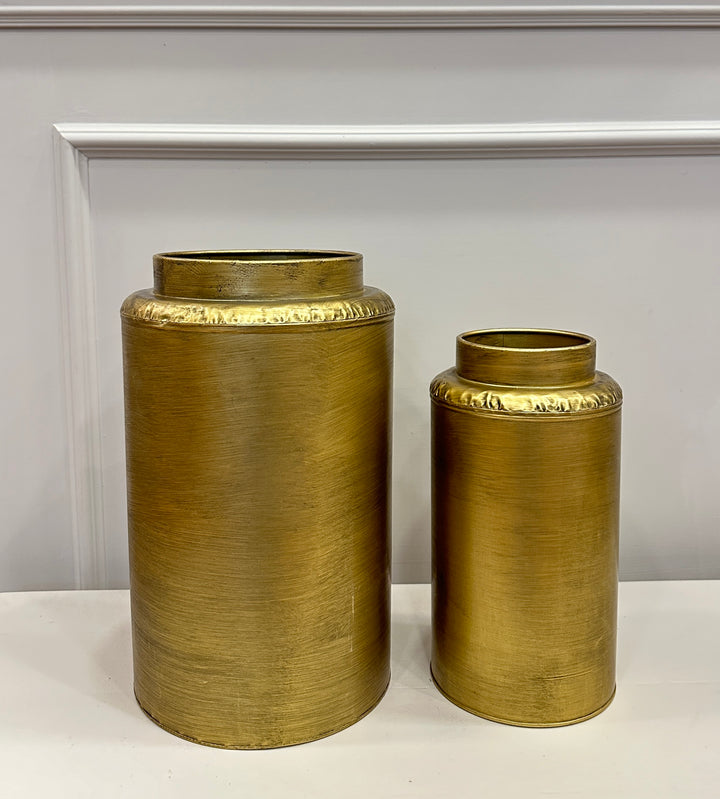 Vaso-oro grezzo-adatto ad ogni tipologia di fiore-disponibile in due dimensioni.