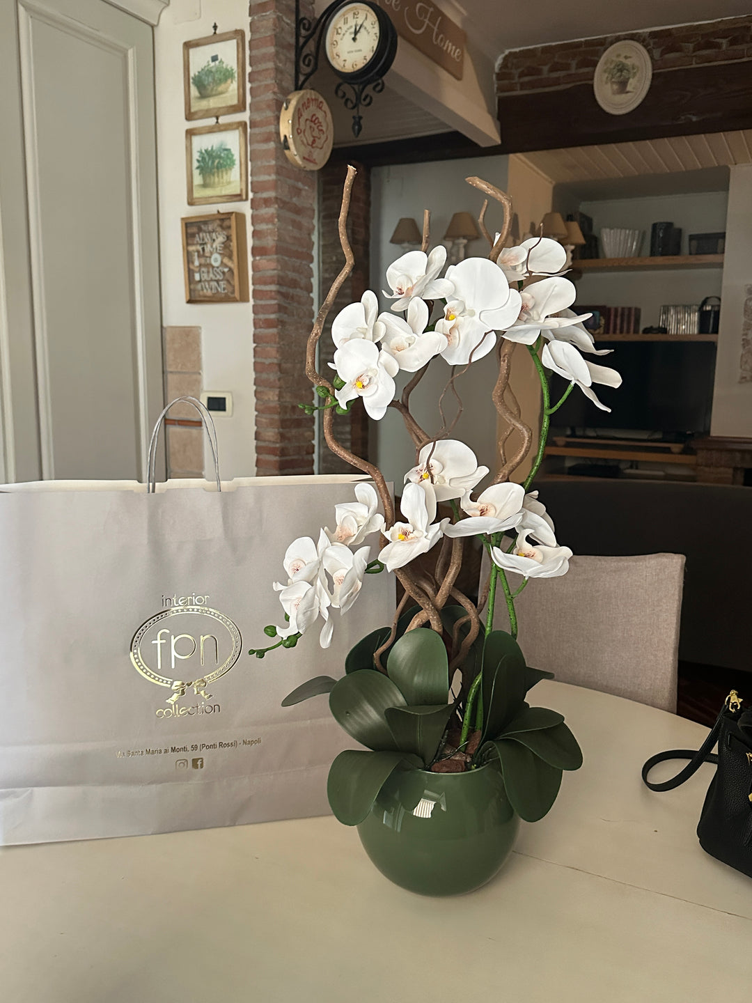 ORCHIDEA-CON VASO VERDE OLIVA- ARTIFICIALE- REAL TOUCH-H65cm