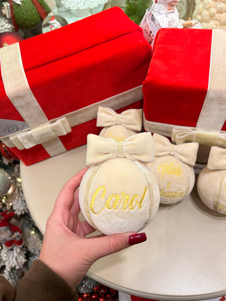 SFERA-PERSONALIZZATA-VELLUTO PANNA CON RICAMO ORO.