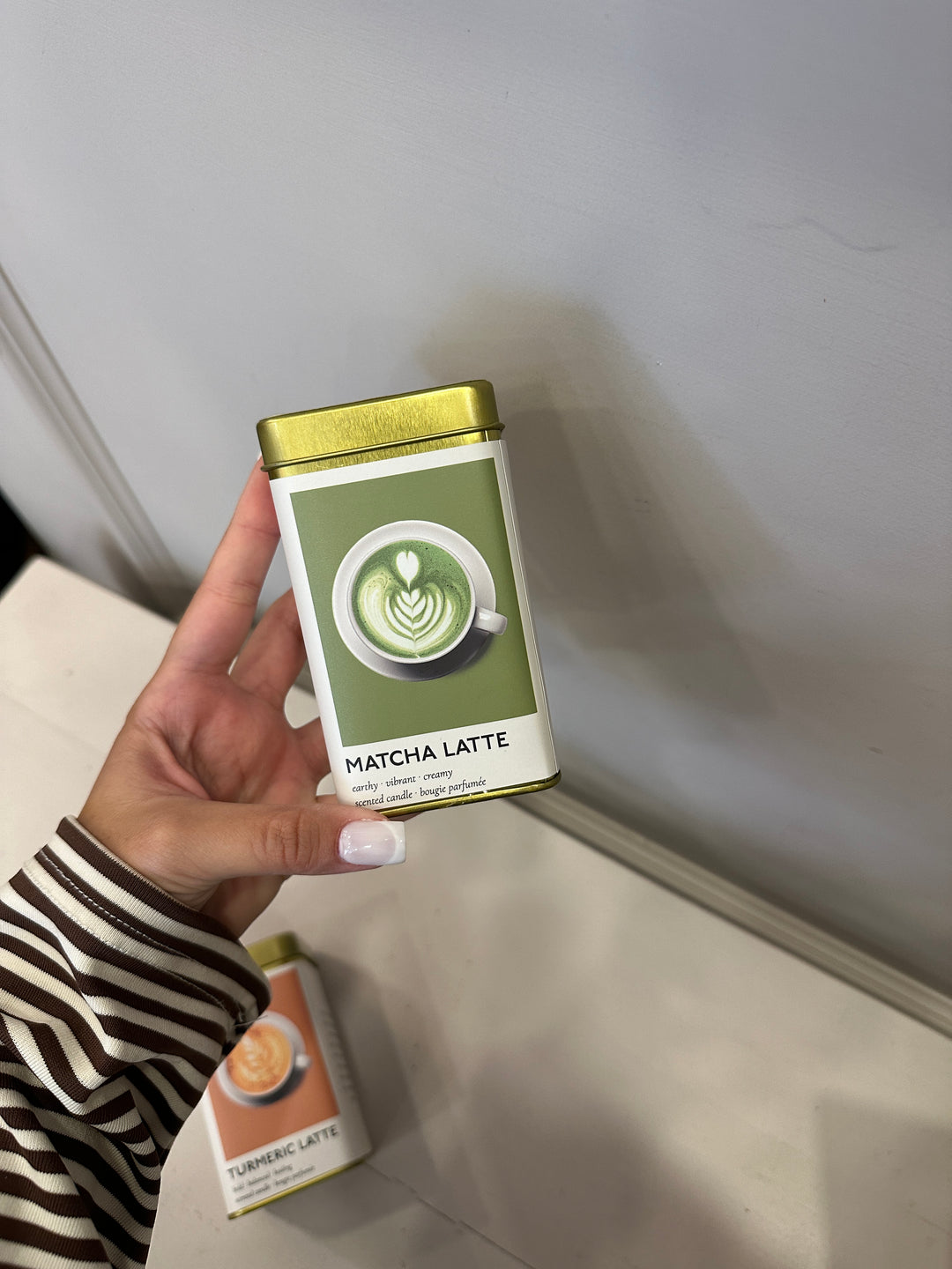 CANDELE-DISPONIBILI IN DUE FRAGRANZE