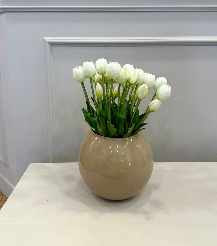 Sfera-in vetro tortora-composta da tulipani bianchi. 50cm x 50