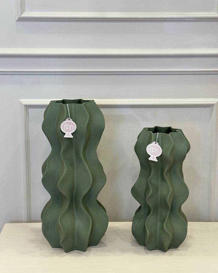 VASI IN CERAMICA-EFFETTO 3D- disponibili in due dimensioni