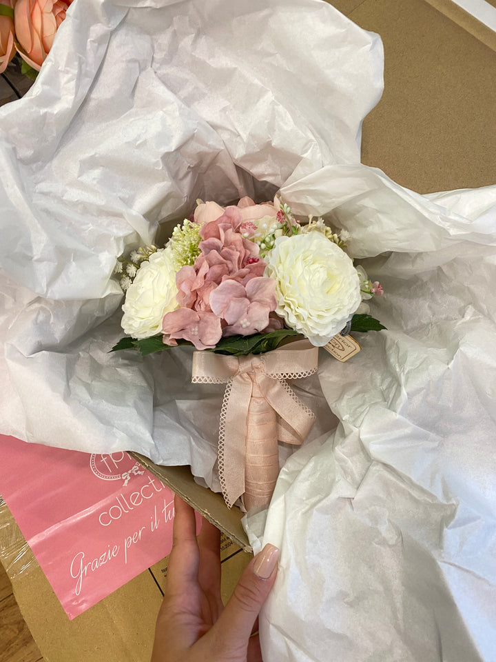 BOUQUET ARTIFICIALE- rosa e bianco