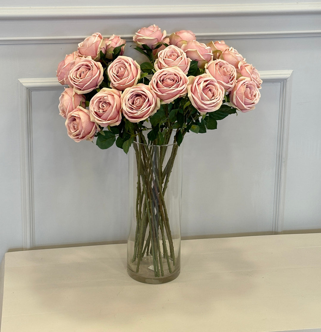 Vaso-in vetro composto da 23 rose inglesi-H65cm